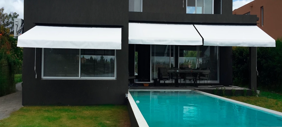 Toldo Cortina Retrátil com ou sem&nbsp;Braços