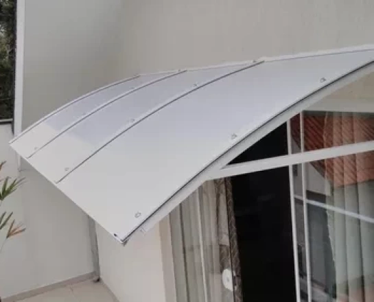 Toldo de&nbsp;policarbonato
