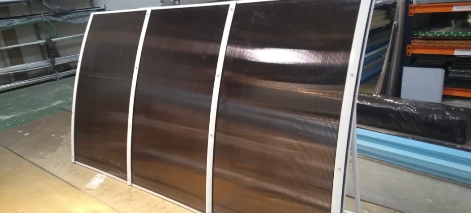 Toldo de&nbsp;policarbonato